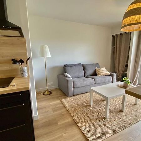 Coeur De Cabourg- Joli Studio Avec Terrasse - Apartamento Exterior foto
